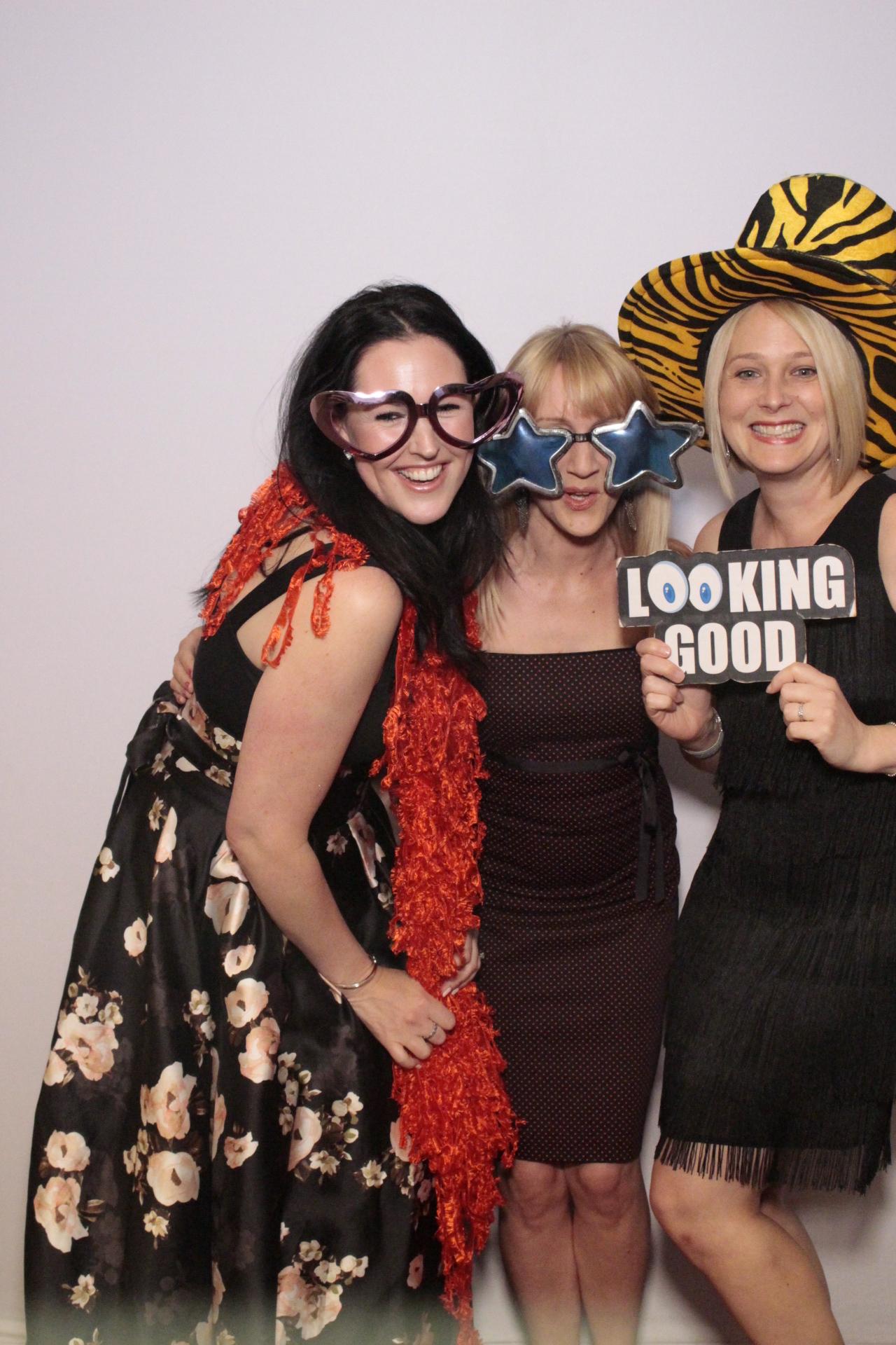 Danielle’s 40th birthday | View more photos from the event at gallery.myphotoboothexperience.co.uk/u/MyPhotoBoothExperienceLtd/Danielle’s-40th-birthday